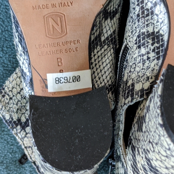 Vintage Snake skin Open toe Heels Nordstrom Size 6 - Picture 4 of 7